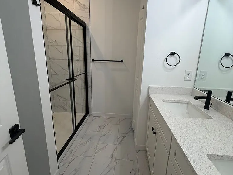 214 Ichabod Ave S — Photo 16