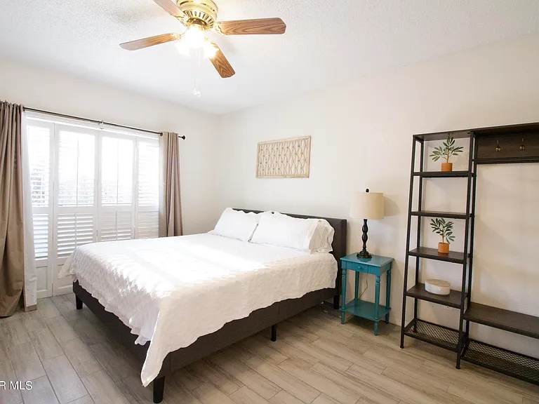 4614 N Stanton St #C17 — Photo 11