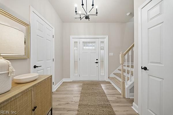 1st image of 410 W 38th St