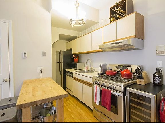 5th image of 67-3 Baldwin St #6