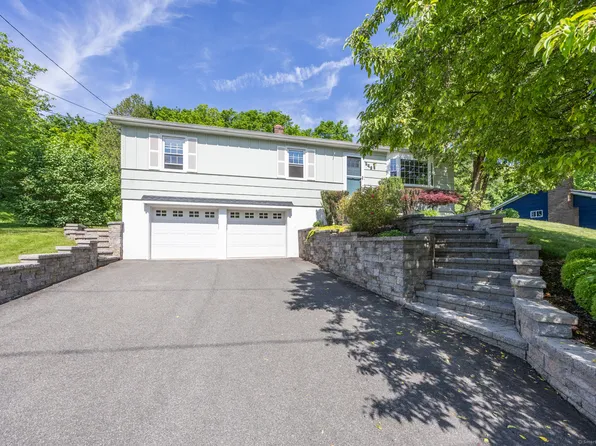 249 Winthrop Drive, Cheshire, CT 06410