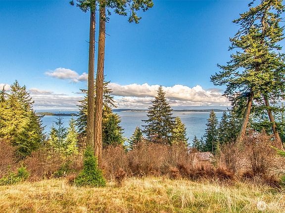 2nd image of 359 Georgia Strait Lane