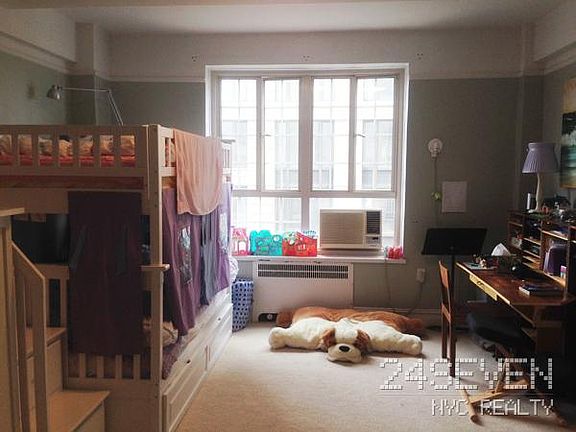 2nd image of 275 Cpw APT 10D