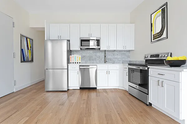 Rented by Corcoran | media 21