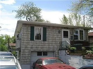 80 Pomona Blvd photo 1