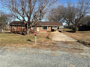605 Bessie St, Kernersville, NC 27284