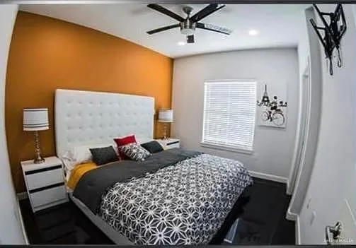 1 bed, 1.0 bath, 700 sqft, $850 — Photo 3