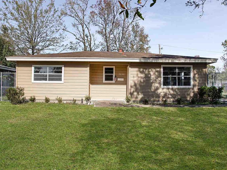 1st image of 3830 Broadmoor Dr