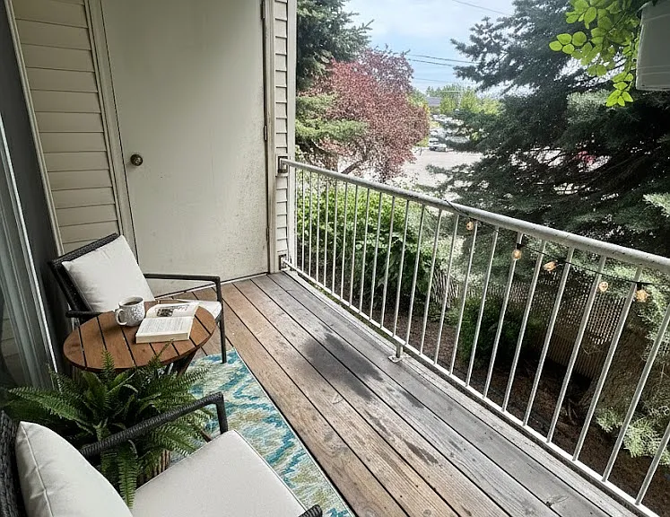 Alki Court Apartments — Photo 12