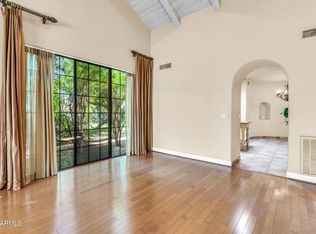 8100 E Camelback Rd #6, Scottsdale, AZ 85251