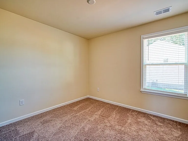 580 Millsgate Cir — Photo 33