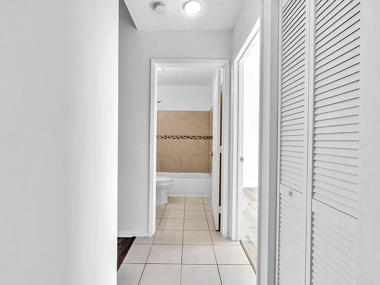 11225 W Atlantic Blvd #306 — Photo 41