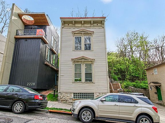 2nd image of 2226 Ravine St