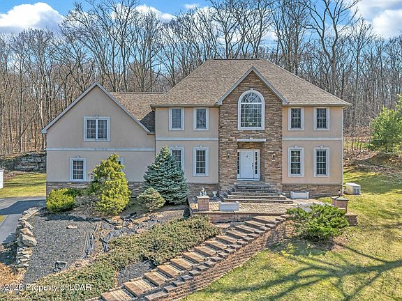 2nd image of 66 Sarah Dr