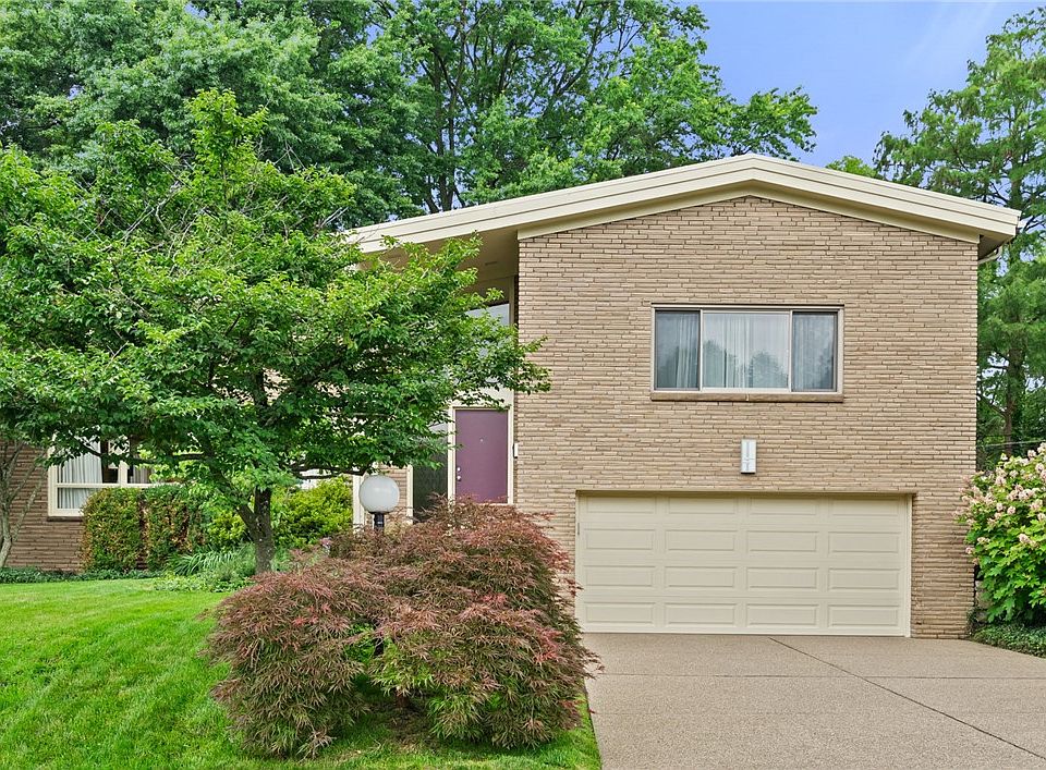 1st image of 127 Hartwood Dr