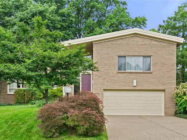 127 Hartwood Dr, Pittsburgh, PA 15208
