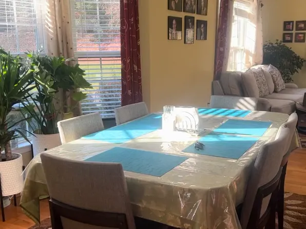 1209 Cross Creek Dr, Mechanicsburg, PA 17050