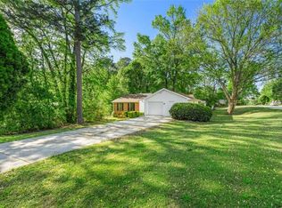 2254 Lisbon Ln, Jonesboro, GA 30236