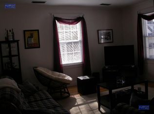 3 Green St #2, Watertown, MA 02472