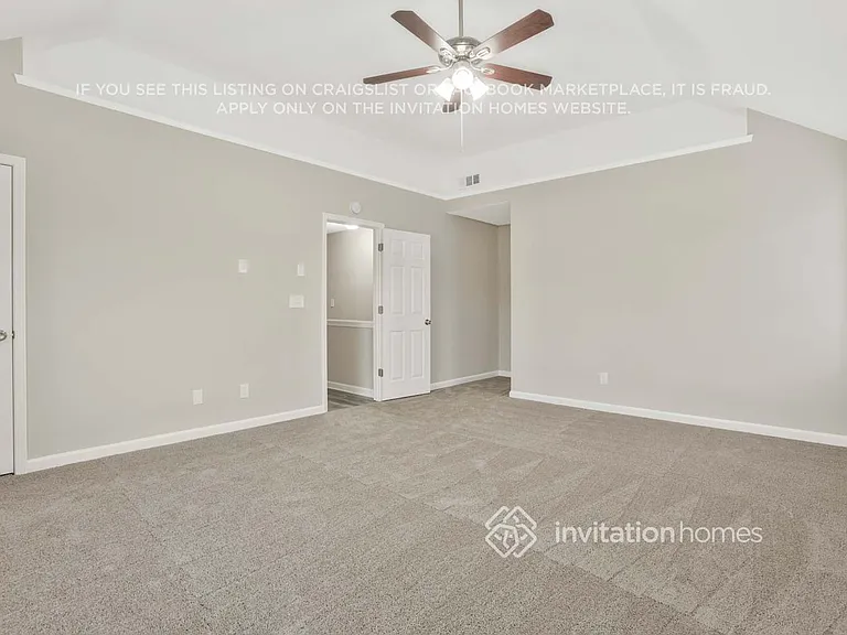 6530 Lake Mill Ct — Photo 10