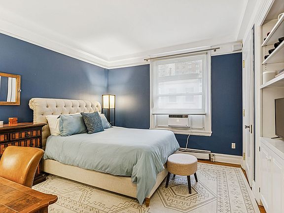 5th image of 144 E 36th St APT 5A