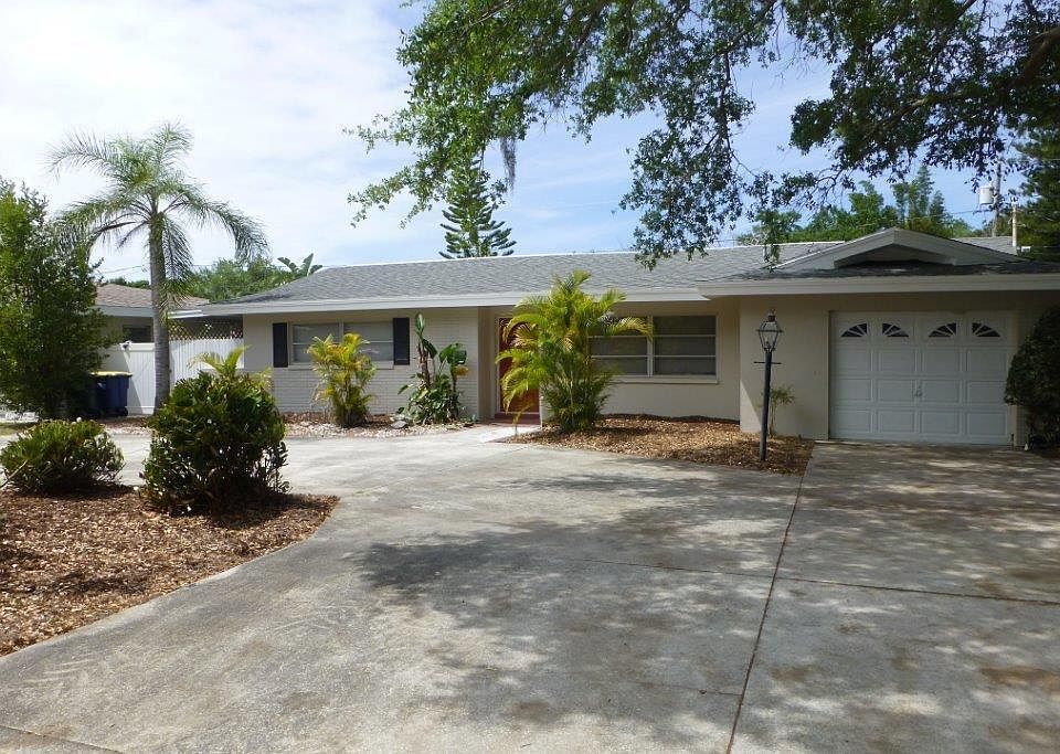 1st image of 1758 Lombardy Dr