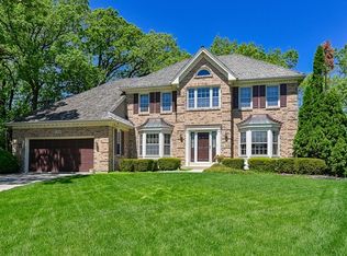 1369 New London Ct, Carol Stream, IL 60188