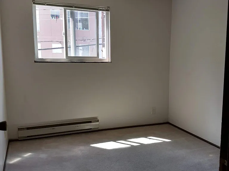 5255 15th Ave NE #2-3 — Photo 9