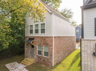 1331 S Van Buren Ave, Fayetteville, AR 72701