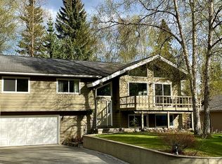 2425 Hialeah Dr, Anchorage, AK 99517