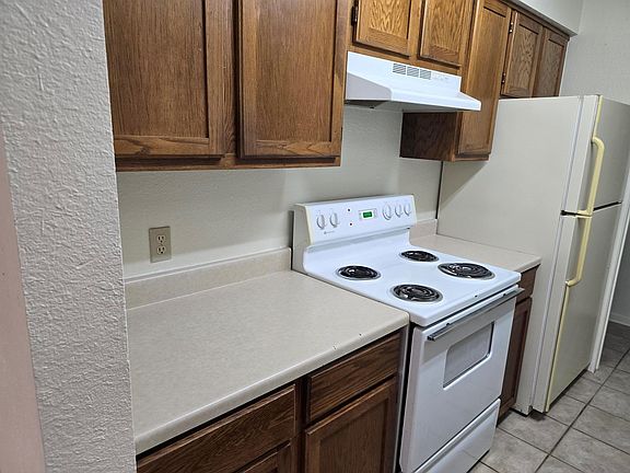 5th image of 8705 Schick Rd APT D