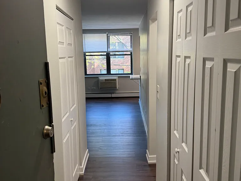5742 N Kenmore Ave #317 — Photo 6