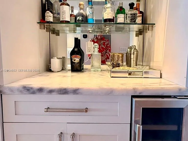 5600 Collins Ave #15S — Photo 8