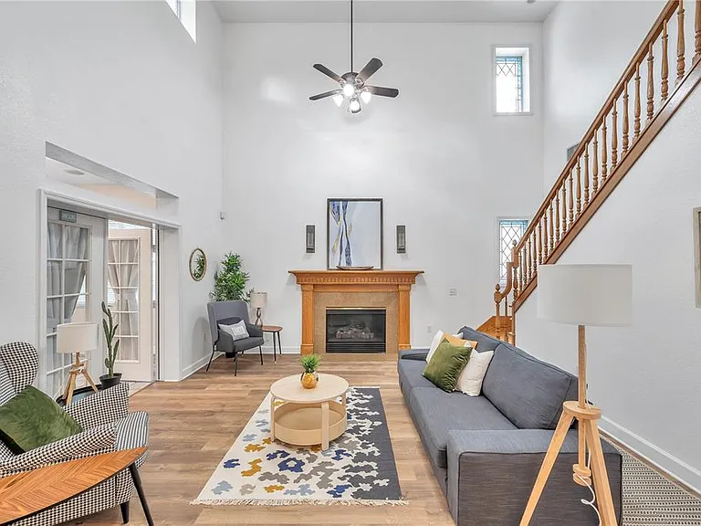 1507 W Windhorst Rd — Photo 15