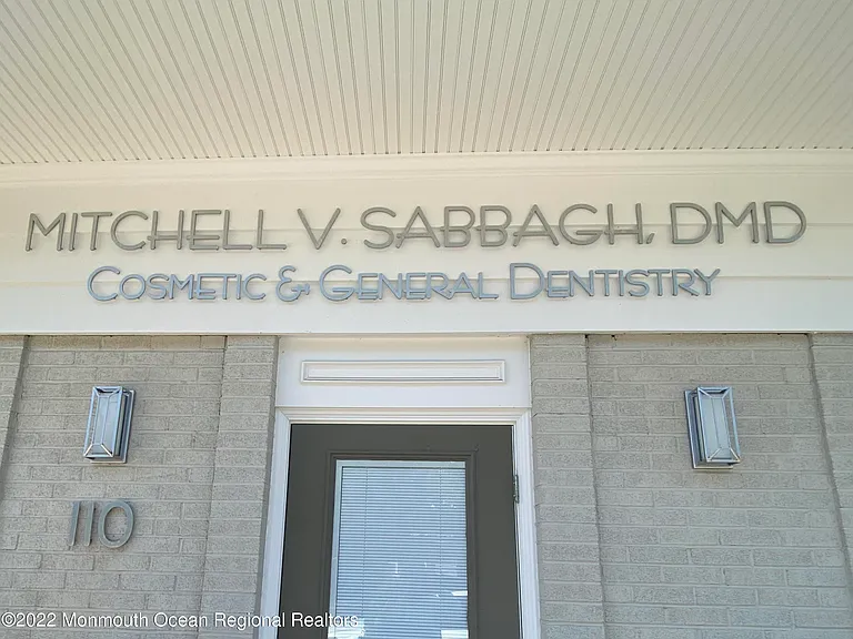 7 Campbell Ct — Photo 43