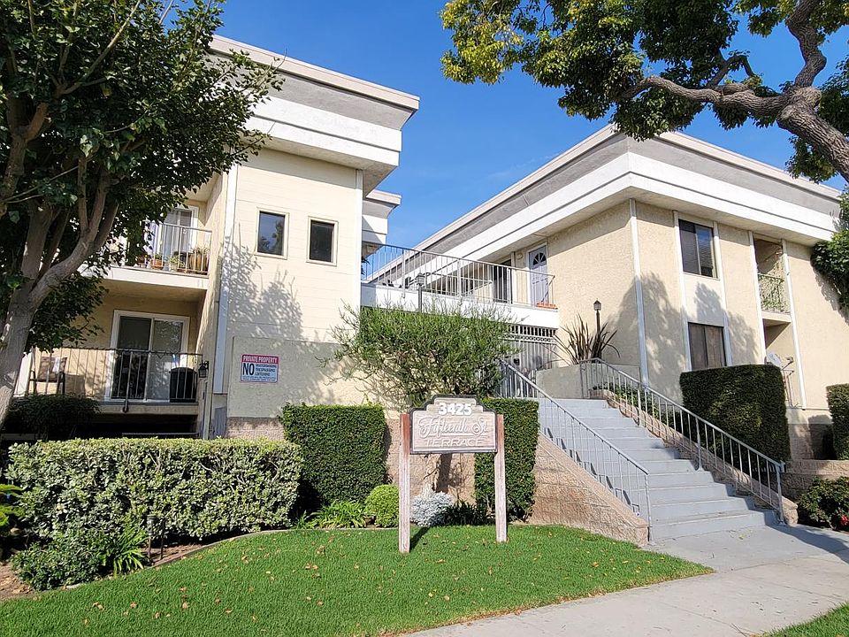 Gated, elevated complex