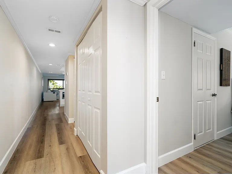 3200 Gulf Blvd #208 — Photo 7