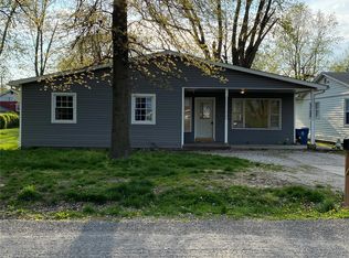 455 Missouri Ave, South Roxana, IL 62087