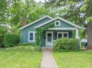 10 Gardner Ter, Delmar, NY 12054