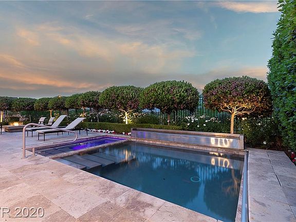 3rd image of 718 Porto Mio Way