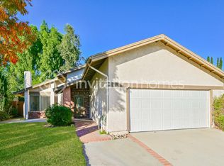 20827 Calwood St, Santa Clarita, CA 91350