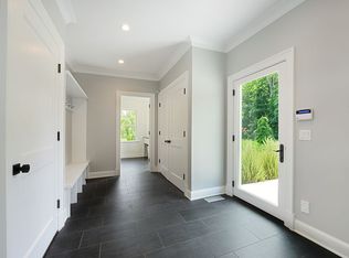 19 Rockledge Rd, Rye, NY 10580