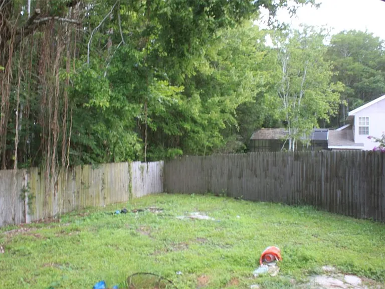 10579 Satinwood Cir — Photo 18