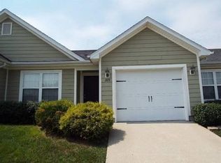 209 Charleston Ct, Frankfort, KY 40601