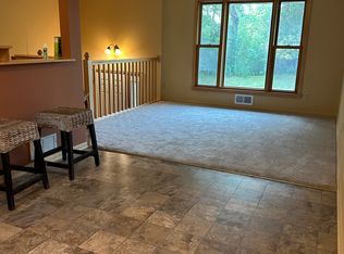 9925 170th St E, Lakeville, MN 55044