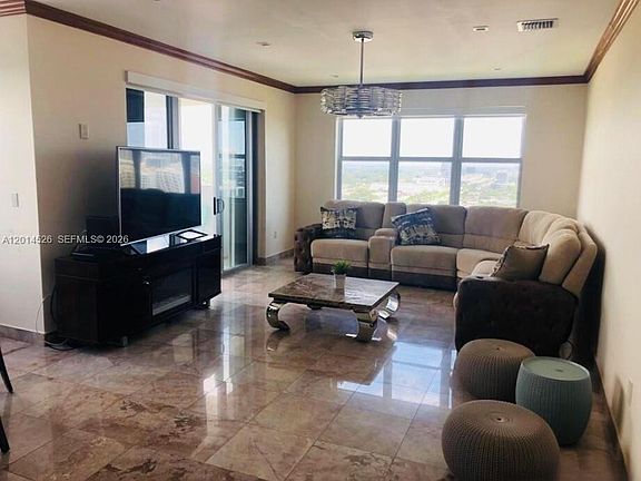 4th image of 2780 NE 183rd St #Penthouse 01