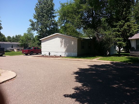 3rd image of 131 111th Sq NE
