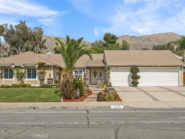 10646 Morning Ridge Dr, Moreno Valley, CA 92557