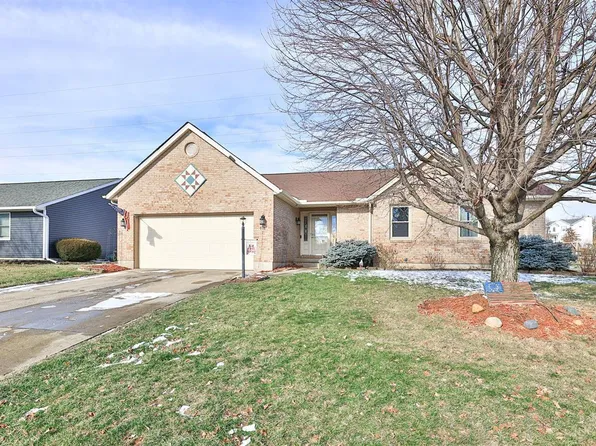 718 W Aberdeen Dr, Trenton, OH 45067