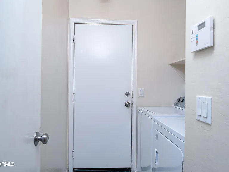 7316 W Cordes Rd — Photo 18